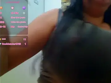 Stripchat Sex Chat of Bigcocksexyluisa