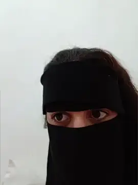 Stripchat Sex Cam of LunaVelveeet