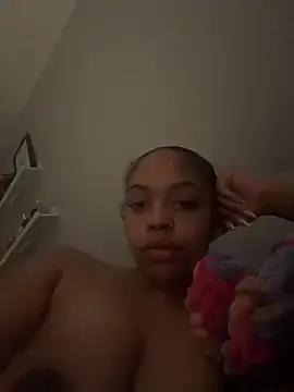 Stripchat Live Porn of Regina69slut