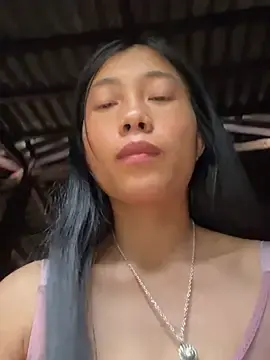 Stripchat Adult Webcam of SuryOx9