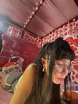 Stripchat Free Porn Cam of sweetieme
