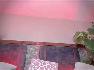 Stripchat Live Sex Cam of zoe_23_