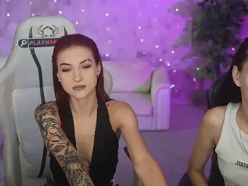 Stripchat Free Porn Cam of Magnetic_Mia_