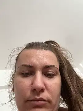 Stripchat Live Sex of SweetCurvess