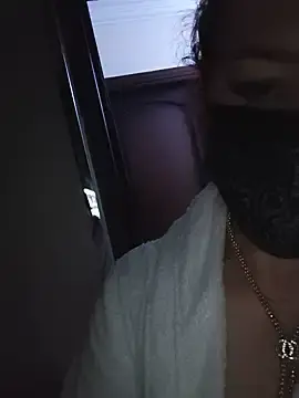 Stripchat Live Sex Cam of Egyptianmilf2000