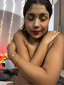 Stripchat Watch Live Sex Cams of Mariangel_11
