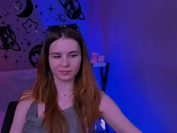 Stripchat Live Sex Cam of angie_foxy1