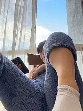 Stripchat Free Live Porn of kim_monti