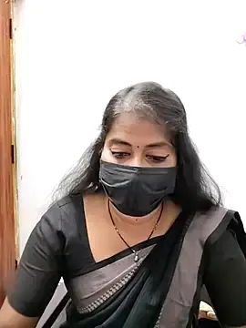 Stripchat Adult Webcam of tamil_Sigappu_Roja