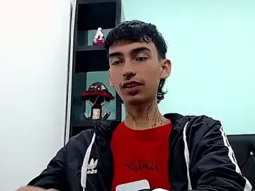 Stripchat Private Sex Chat of ttimy_x_boy