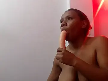 Stripchat Free Live Porn of vanesablack18