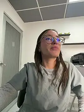 Stripchat Live Sex of Sweet_Milaa1