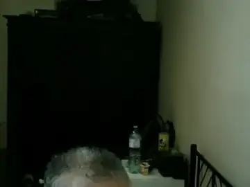 Stripchat Adult Webcam of 100Tauros