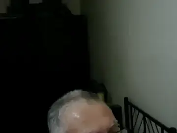 Stripchat Free Live Porn of 100Tauros
