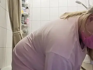 Stripchat Live Porn of MilaaMilaa