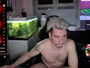 Stripchat Free Live Porn of Rayzel_White