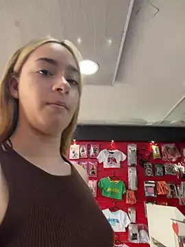 Stripchat Live Sex Cam of barbievictoria