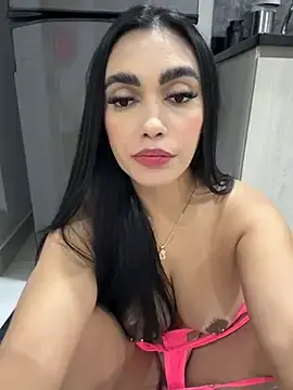 Stripchat Best live sex cam show of emma_andrew1