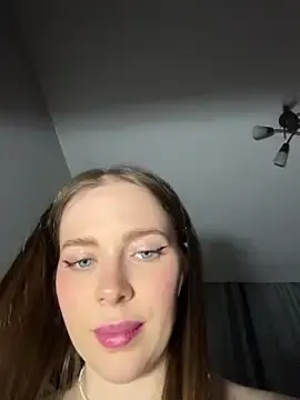 Stripchat Adult Webcam of -SweetDi-