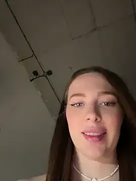 Stripchat Adult Webcam of -SweetDi-