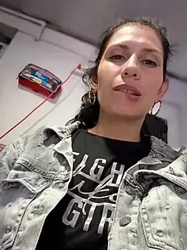 Stripchat Live Porn of Alysson--