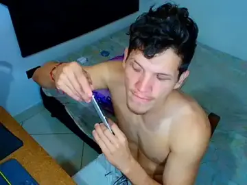 Stripchat Best live sex cam show of kevinkewman