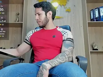 Stripchat Best Webcam of George_Diesell