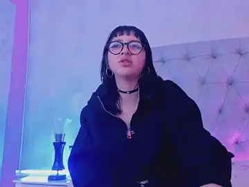 Stripchat Adult Webcam of LilithBluum