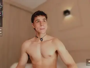 Stripchat Adult Webcam of thomklein