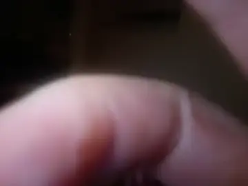 Stripchat Adult Webcam of yourwhitesissyslut