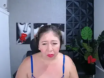 Stripchat Watch Live Sex Cams of Valentinaa_mature