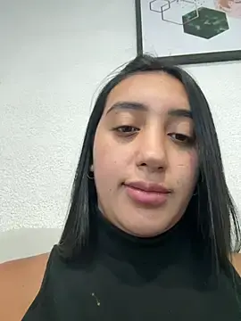 Stripchat Free Porn Cam of Hannahoff