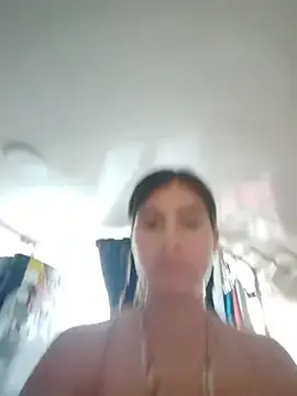 Stripchat Sex Cam of Tammara_wilson