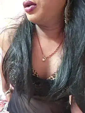 Stripchat Live Sex of glitchwaligirl