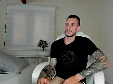 Stripchat Sex Cam of J_king__