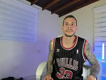 Stripchat Sex Chat of J_king__