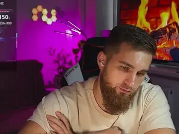 Stripchat Live Sex Cam of Sweeet__boy