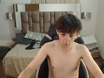 Stripchat Live Porn of Ashboy_1