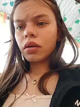 Stripchat Live Sex of _Isabella-7