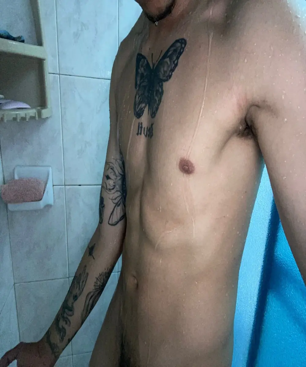 Valentino_Knox
