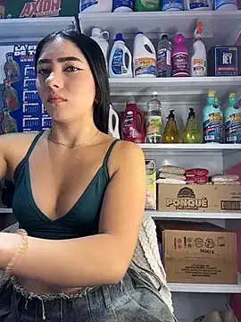 Stripchat Free Live Porn of AMBERBUNNY_