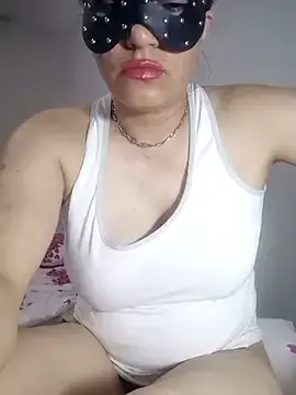 Stripchat Best live sex cam show of Nergiz2135