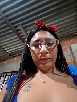 Stripchat Free Porn Cam of hot_veteran01