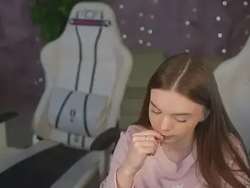 Stripchat Live Porn of Zlata_Sky