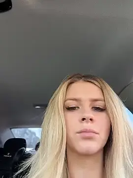 Stripchat Adult Webcams of Love_Bri
