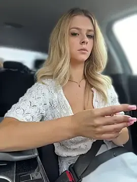 Stripchat Best live sex cam show of Love_Bri