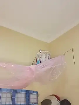 Stripchat Live Porn of Swit_virgin22