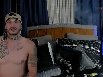 Stripchat Nude Webcam of RickG_Oficial