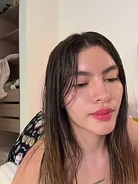 Stripchat Live Sex of Your_Honeey