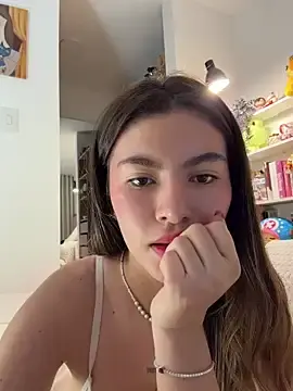 Stripchat Live Sex of Your_Honeey
